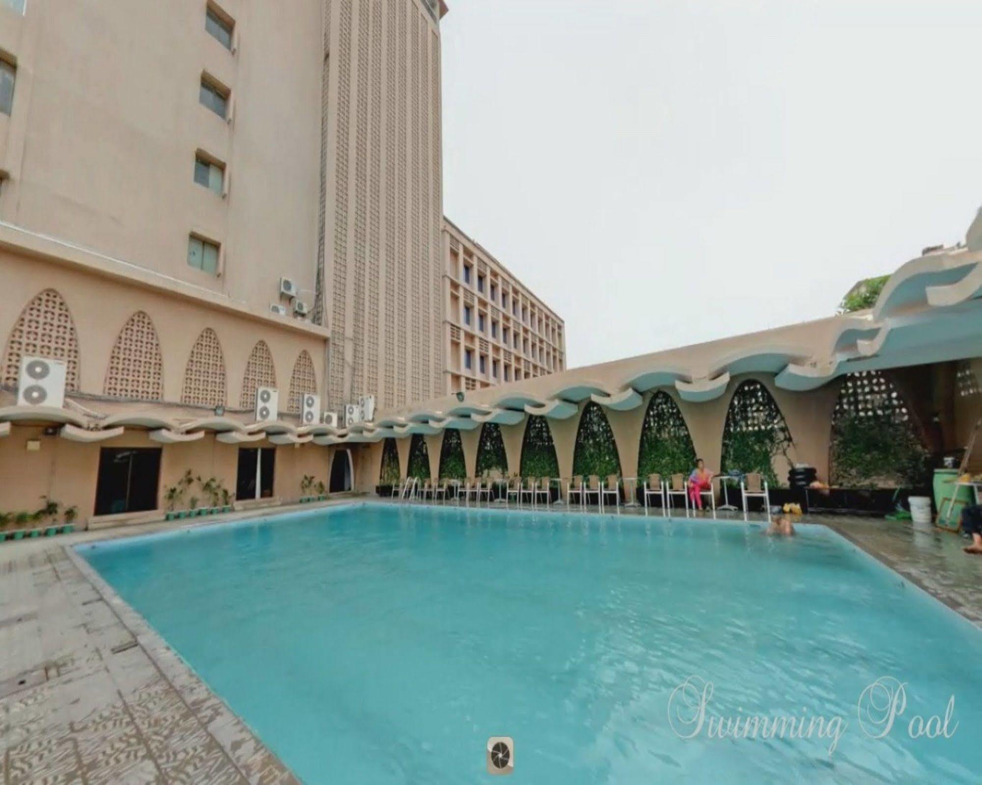 Hotel Agrabad Limited Csittagong Kültér fotó