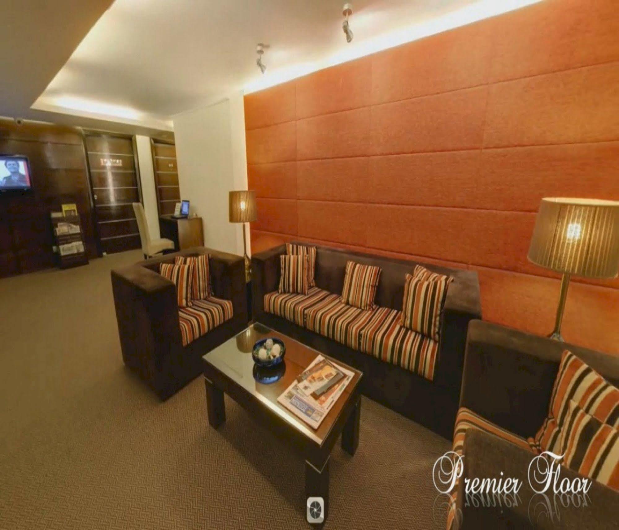 Hotel Agrabad Limited Csittagong Kültér fotó